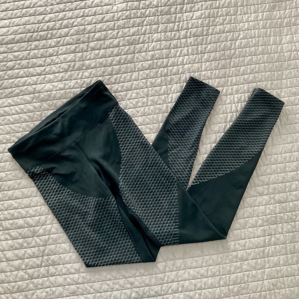 Nike Zonal Strength Leggings